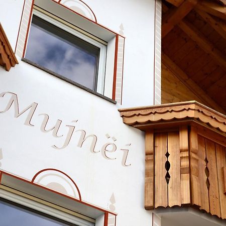 Apartments Mujnei Santa Cristina Val Gardena Ngoại thất bức ảnh